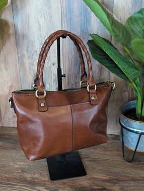 Patricia Nash Zora Top Handle Convertible Crossbody Hand Bag                M353